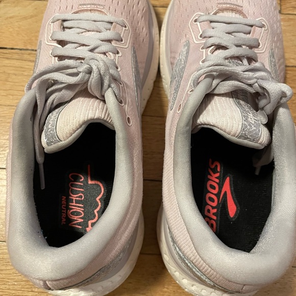 Brooks Glycerin 18 Blush Pink/Mauve Women’s 8.5 - Picture 6 of 10